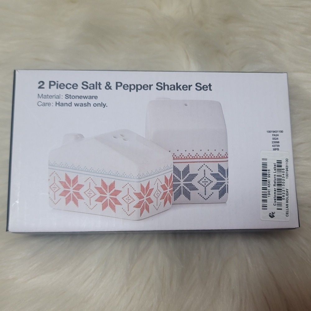 NIB The Cellar Holiday Salt & Pepper Shaker Set Stoneware Snowflake House